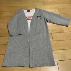 ロングカーディガンと半袖Tシャツ