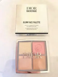 ディオール バックステージ フェイス グロウ パレット　004ローズゴールド