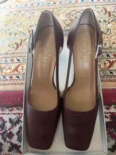 【美品】TRUSSARDI トラサルディ イタリア製 パンプス