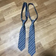 グレーと青のストライプネクタイ2本セット