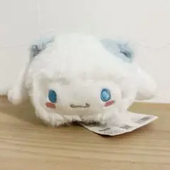 サンリオ　ハッピーキャット　シナモロール　寝そべりぬいぐるみ