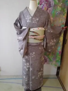 ふっくら縮緬に叩き染め■部分金彩