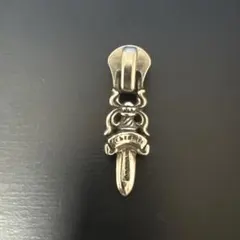 CHROME HEARTS ダガー チャーム ペンダントトップ - メルカリ