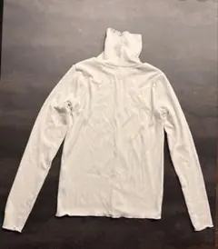 ホワイトタートルネック長袖Tシャツ Fサイズ