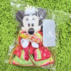ディズニーストア　ミニー ぬいぐるみキーホルダー・キーチェーン お雛様　2026のサムネイル