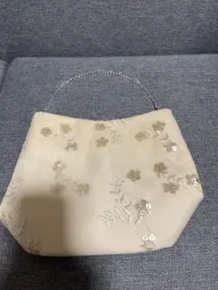 Item thumbnail for item 96694369-2d04-498e-a576-ba9c203a3773