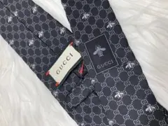 GUCCI シルク ネクタイ ダークグレー GGパターン