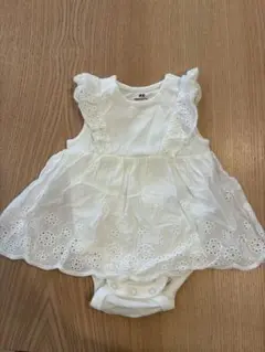 H&M オーガニックコットン ワンピース 1-2M ホワイト 白 新生児
