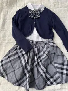 バーバリー　120 タルティーヌエショコラ　リボン　ブラウス　スカート　スーツ