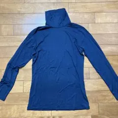 UNIQLO HEATTECH 長袖Tシャツ M ネイビー