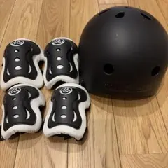Three WeatherヘルメットS ストライダーズエルボー&ニーパッドセットのサムネイル