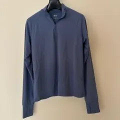 Uniqloエアリズム　ネイビー ハーフジップ 長袖トップスサムホールデザイン