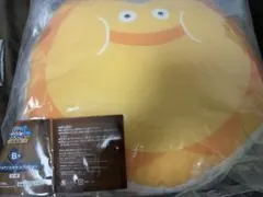 ドラクエ　ふくびき所スペシャル　ゴールデンスライムクッション
