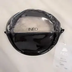 INED イネド クリアポーチ ブラックのサムネイル