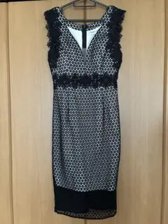 キャバドレス ヴァネッサハート　Mサイズ