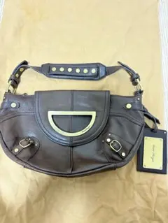 Violet Hangar ブラウンショルダーバッグ