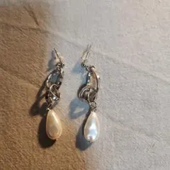 Item thumbnail for item 816f4706-7816-419d-8bcb-90b7880bef4a