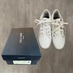 ★値引き期間中★ コールハーン　スニーカー　COLE HAAN　白