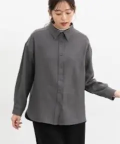 【新品未使用】オフィスカジュアル ハニーズ ウールライクゆるシャツ