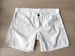 ホワイト ショートパンツ バックポケット付き