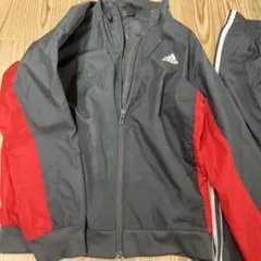 2026年最新】adidas ジャージ 赤 グレーの人気アイテム - メルカリ