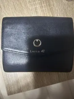 Luria 4℃ 二つ折り財布