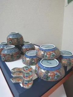 KOME様用　有田焼　古伊万里　両千窯１５客と有田焼　金彩伊万里花鳥小鉢赤絵6客