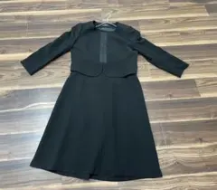 【美品】1回着用　XL ブラックフォーマルワンピース 前ファスナー 冠婚葬祭
