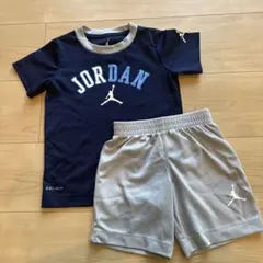 JORDAN DRI-FIT Tシャツとショーツセット 4T