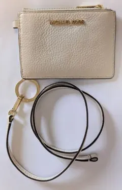 MICHAEL KORS アイボリー コインケース　パスケース