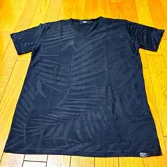 AZUL Vネック カットソー