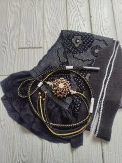 帯揚げ　帯締め　重ね衿　黒　金　振袖用　成人式　総絞り