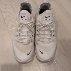■スニーカー■AIRMAX AXIS■ホワイト　Nike Air 　26.5cm