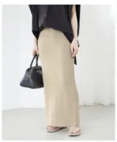 スローブイエナ　ベージュ ニット ロングスカートのサムネイル