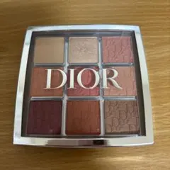 Dior バックステージ アイパレット 007 コーラル