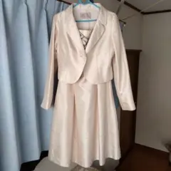 ワンピーススーツ（フォーマル）