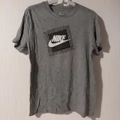 NIKE ナイキ Tシャツ グレー S（日本M相当）ロゴプリント スポーツ