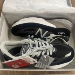 時間限定値下げ　新品未使用 New Balance 990 v6