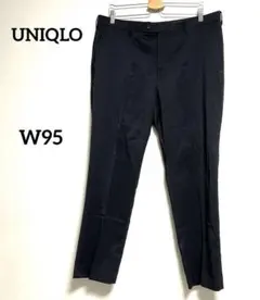 ジャイアンさん 　ユニクロ　感動パンツウルトラライト　紺色　W95