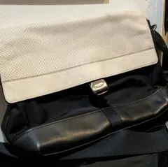 old coach コーチ　ホワイト/ブラック ショルダーバッグ　ハンドバック