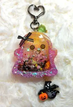 ハロウィンのオイル入りシェイカーキーホルダー