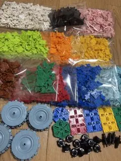 大量218ピース】コクヨ アイクリップ 知育玩具 ブロック IQLIP - メルカリ