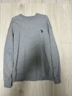 グレー クルーネック トレーナー