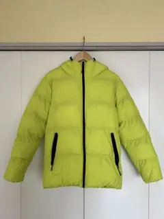 GU フード付きダウンジャケット 蛍光グリーン