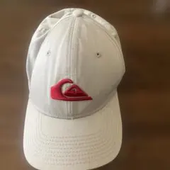 クイックシルバーNEWERAコラボベージュキャップ