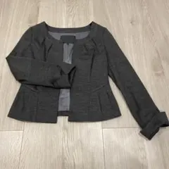 UNTITLED ノーカラージャケット グレー