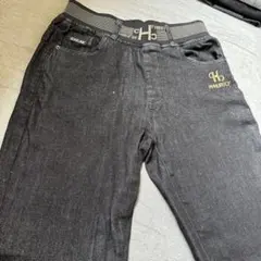 ブラックデニムパンツ