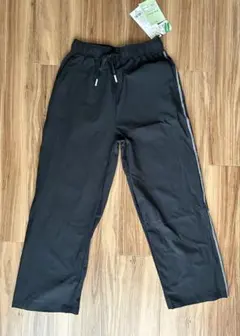 新品タグ付き ジャージパンツ