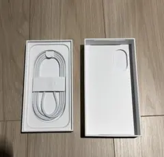 iPhone 空箱　iPhone17 ケーブル付