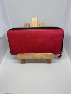 【美品】marc jacobs ラウンドジップ　財布 赤
